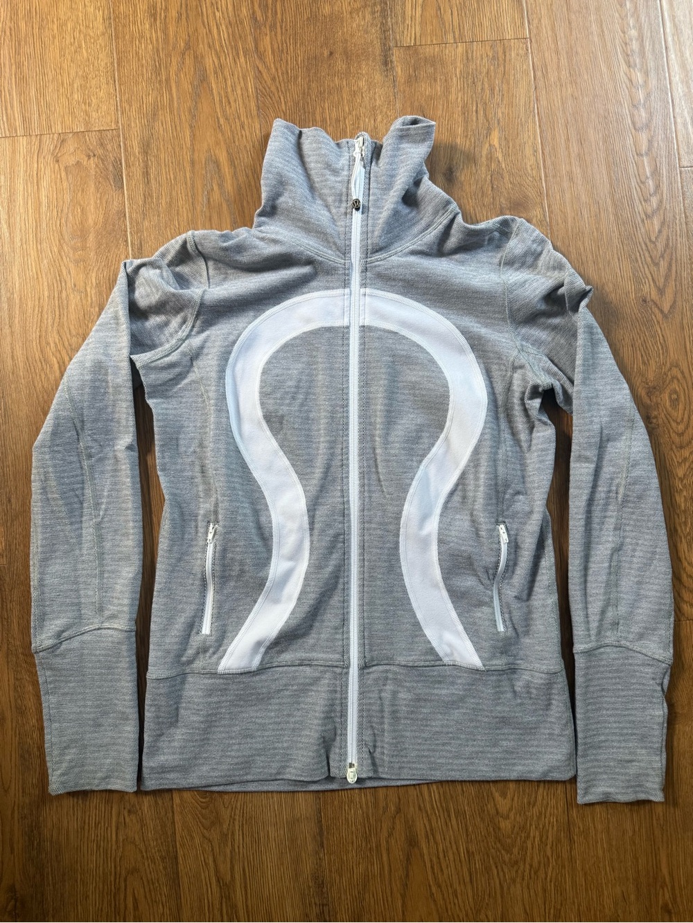Lululemon Women's Full Zip Activewear Stride Jacket Size 8